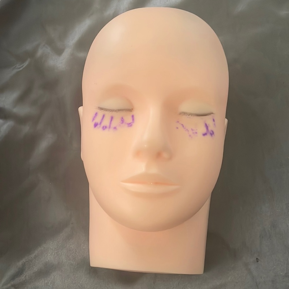 Sugarlash Mannequin Head with Lashes